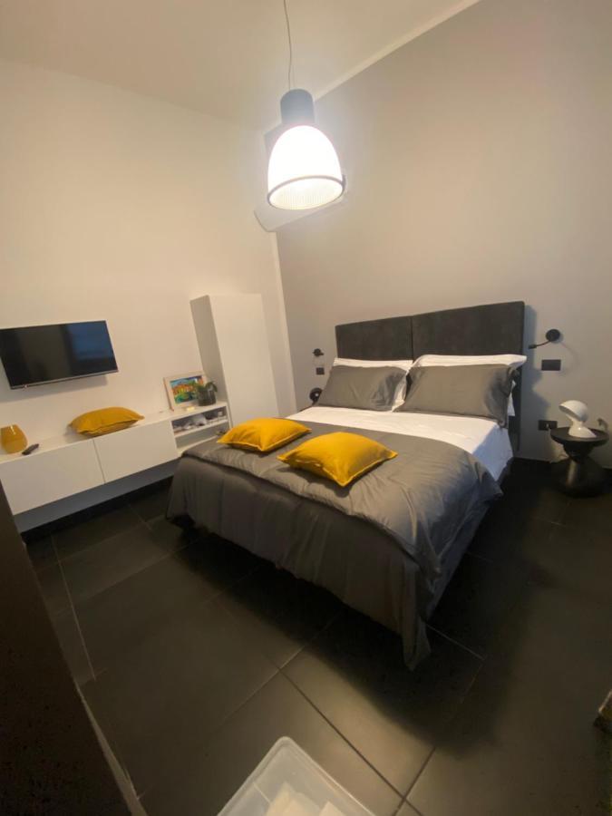 Fashionhouse Bed & Breakfast Специя Екстериор снимка